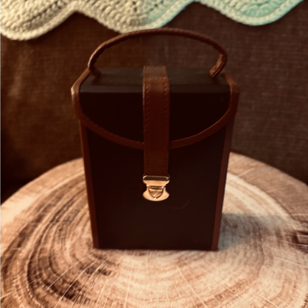 Black Vinyl Leatherette Travel Jewelry Box